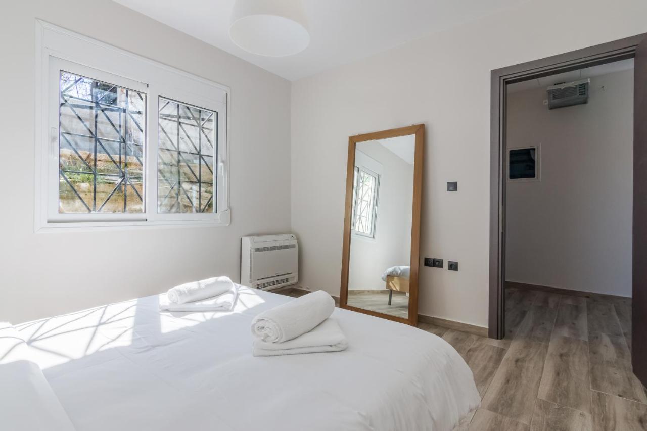 Acropolis View Apartment For 4 People Athene Buitenkant foto